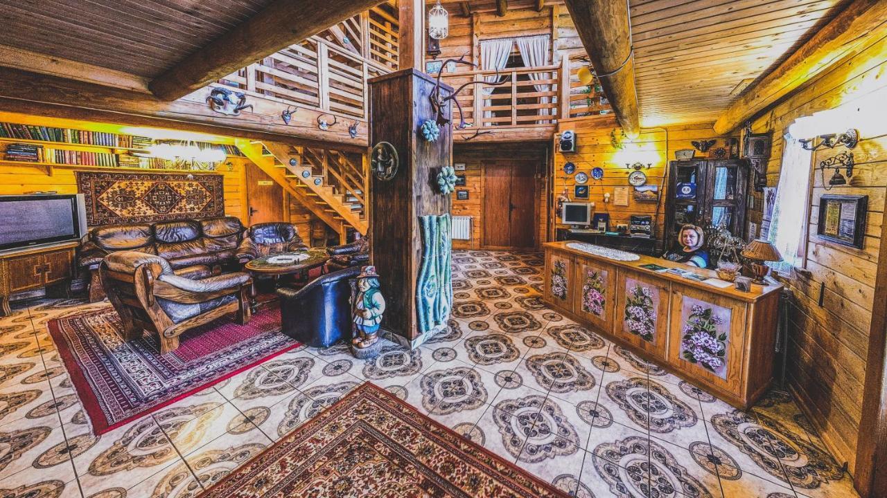 12 Months Estate Guest House Myslovka Luaran gambar