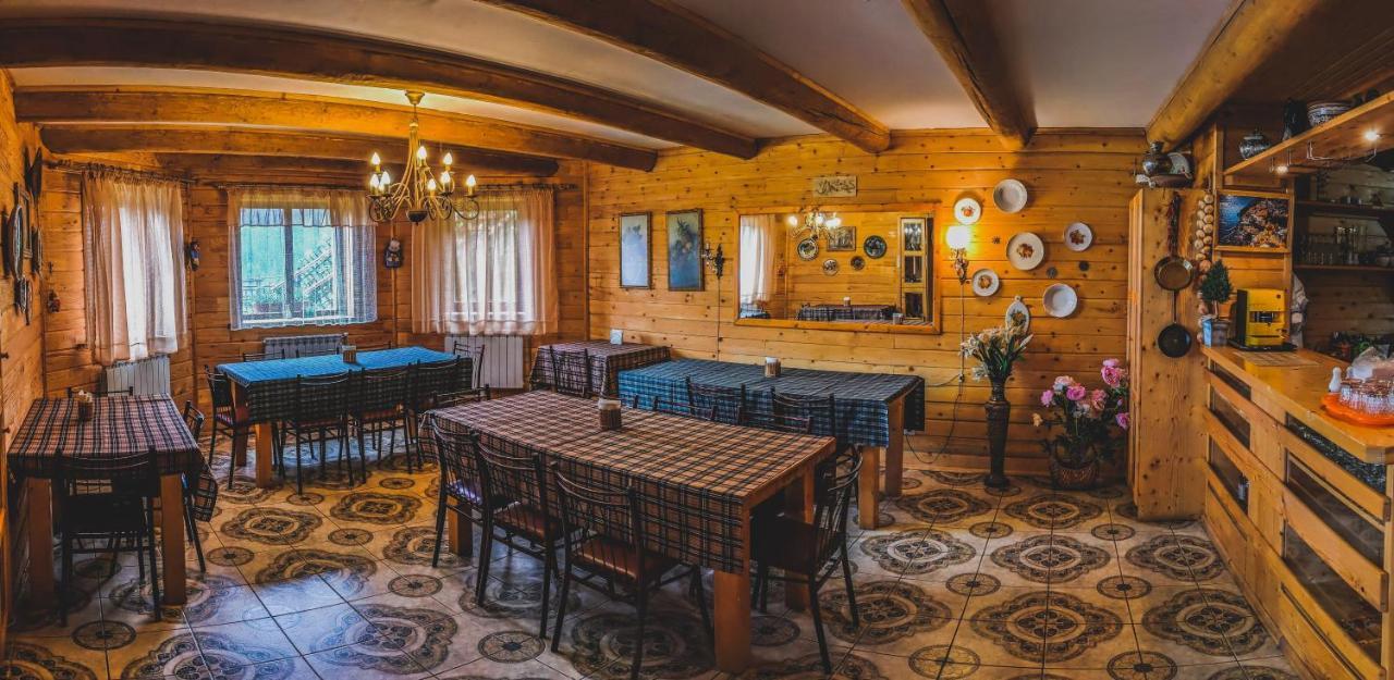 12 Months Estate Guest House Myslovka Luaran gambar
