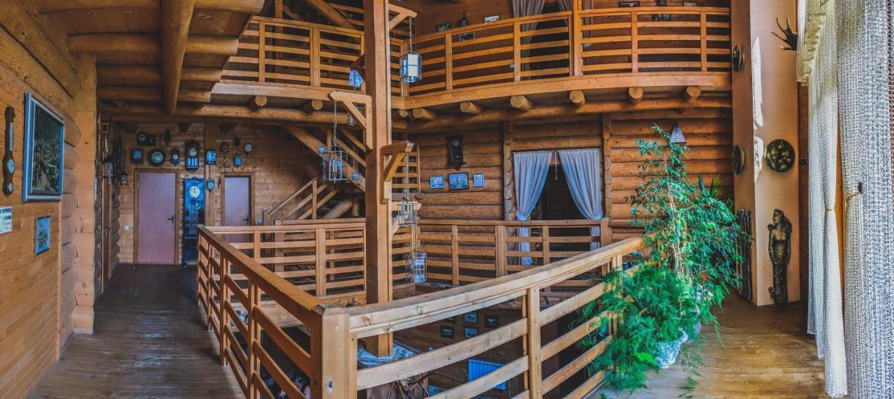 12 Months Estate Guest House Myslovka Luaran gambar