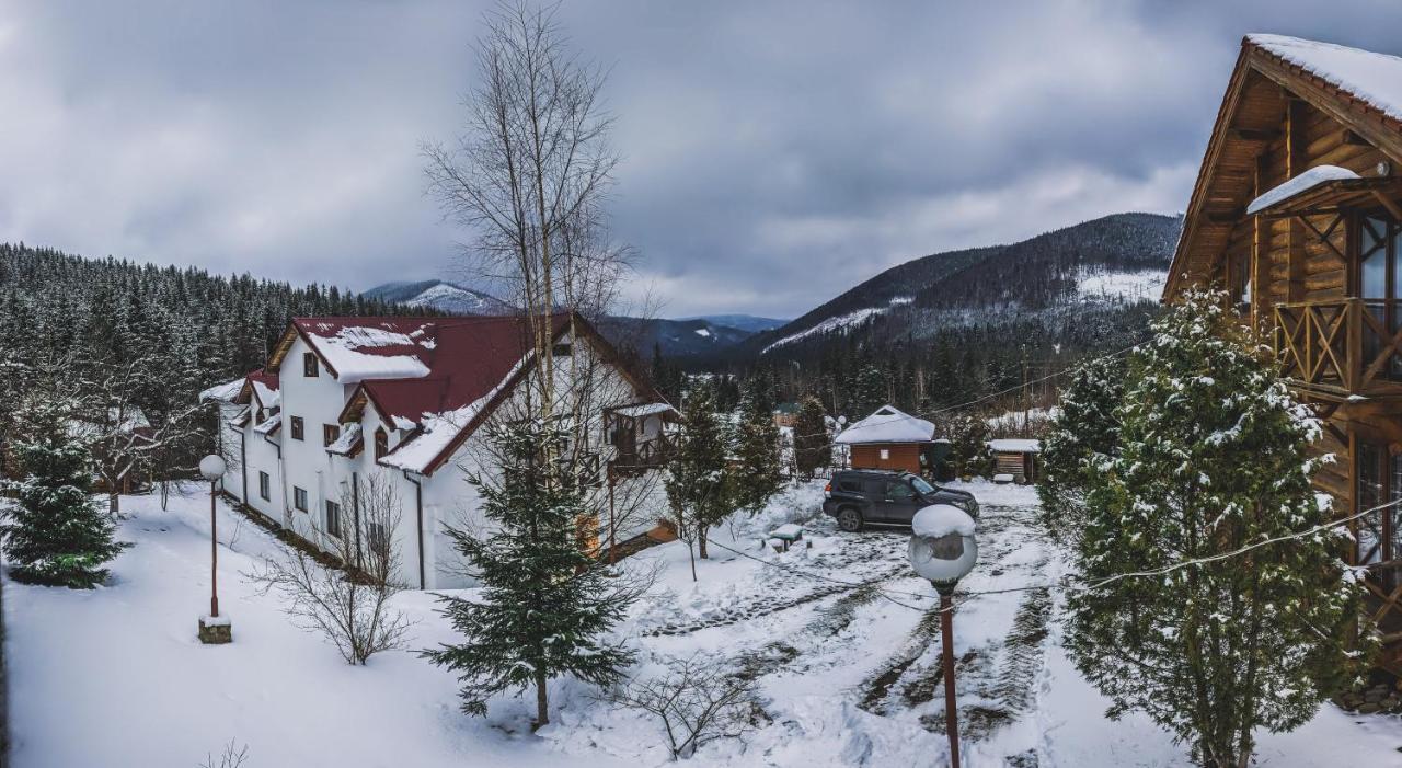 12 Months Estate Guest House Myslovka Luaran gambar